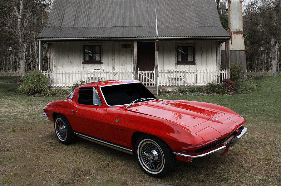Red Vette Photograph by Keith Hawley