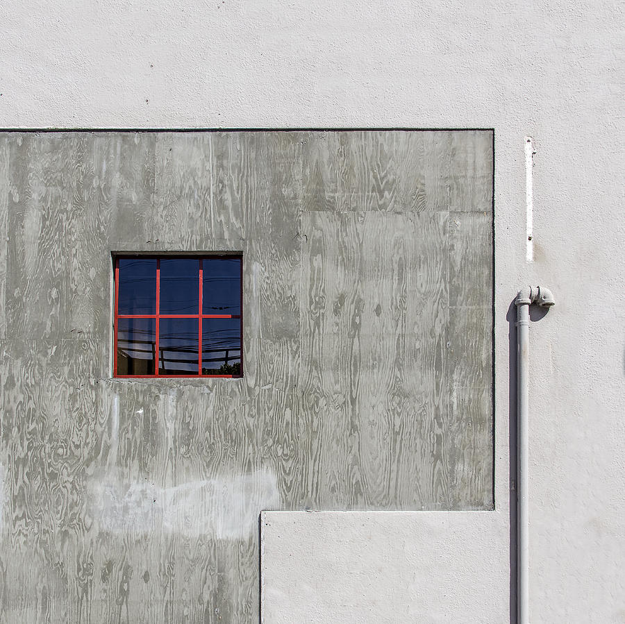 Red Window Photograph by Lee Harland