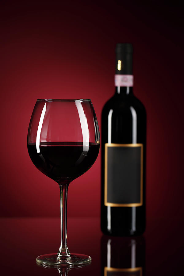 Red Wine Photograph by Photoevent