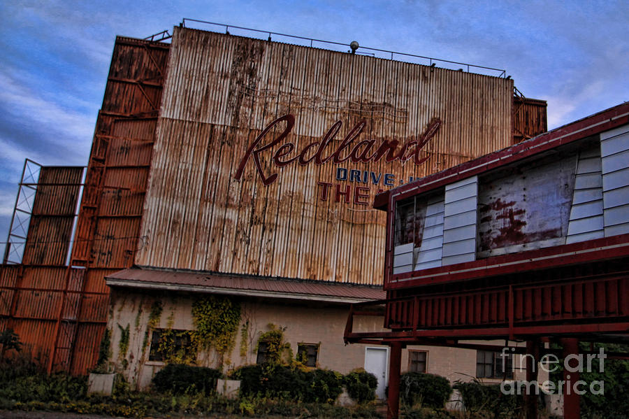Red Photograph - Redland Drive In Theatre by Audreen Gieger