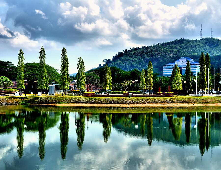 Nature Photograph - Reflection by Siti  Syuhada