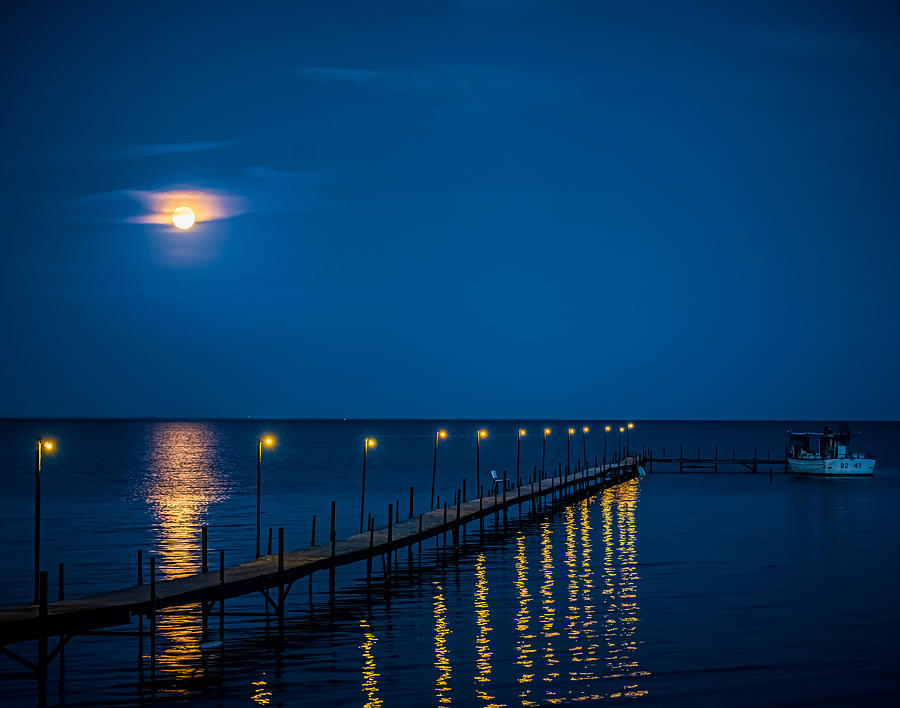 Reflections On Mille Lacs Photograph by Paul Freidlund