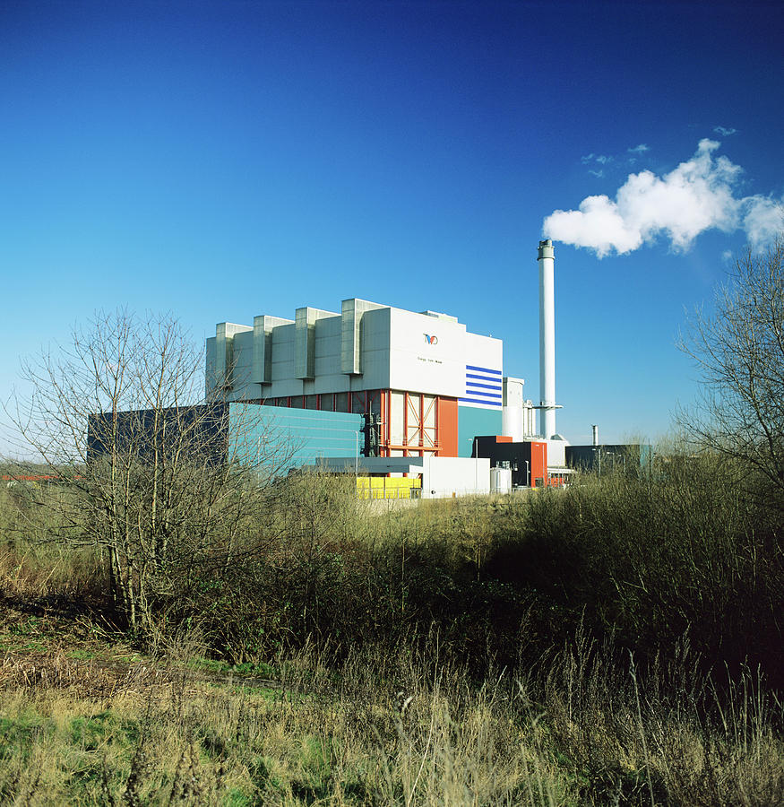 Building Photograph - Refuse Power Plant by Robert Brook/science Photo Library