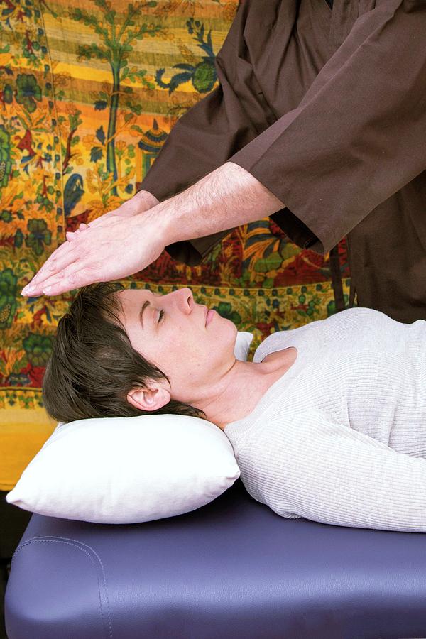 Reiki Treatment by Aj Photo/science Photo Library