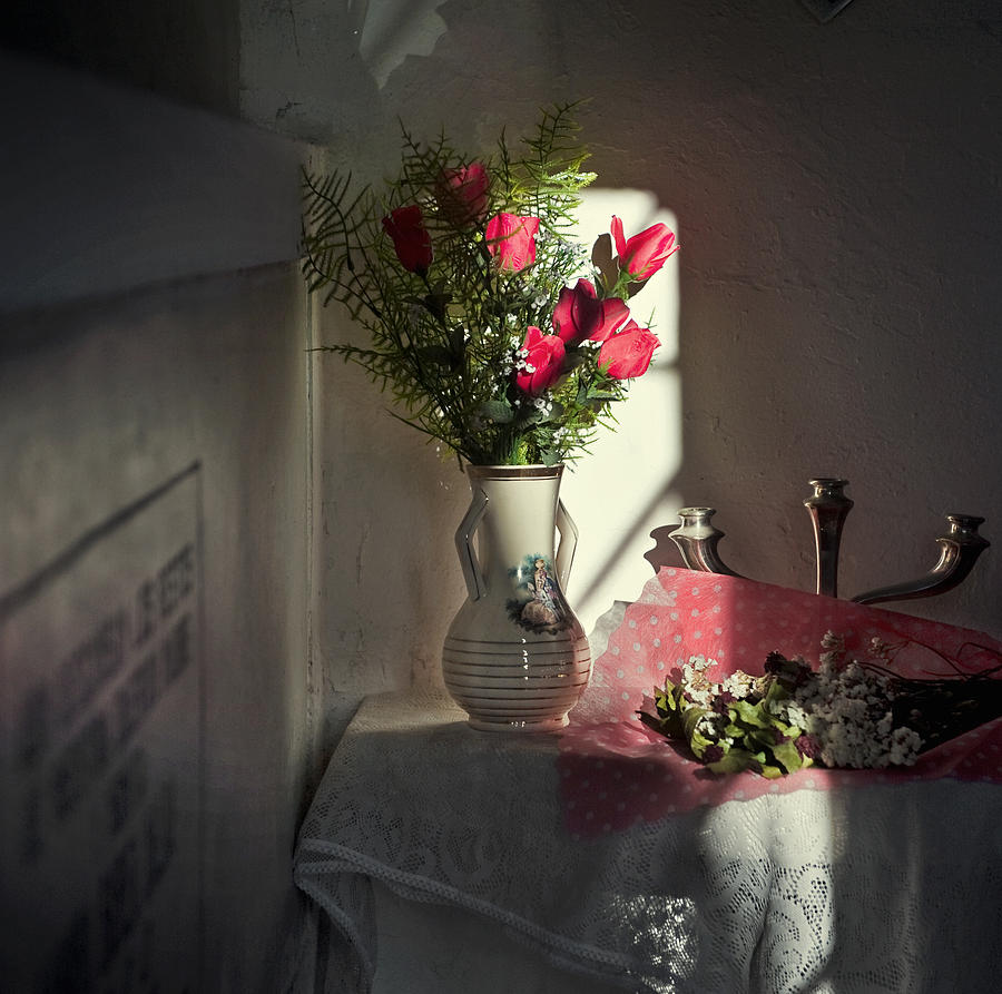 Vase Photograph - Remembrance the vase by Michel Verhoef