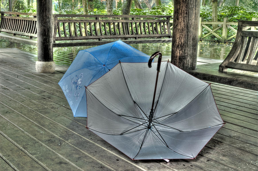 Umbrella Photograph - Respite from the Rain 2  Hangzhou China by Rob Huntley