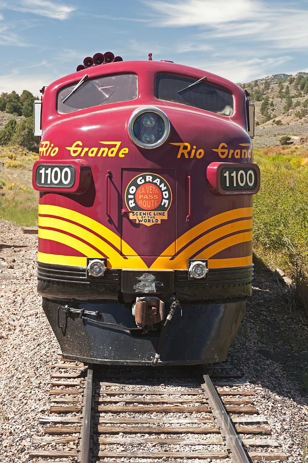 Retrieving Diesel Electric Engine 1100 Rio Grande Scenic Rail Road Photograph by Fred Stearns