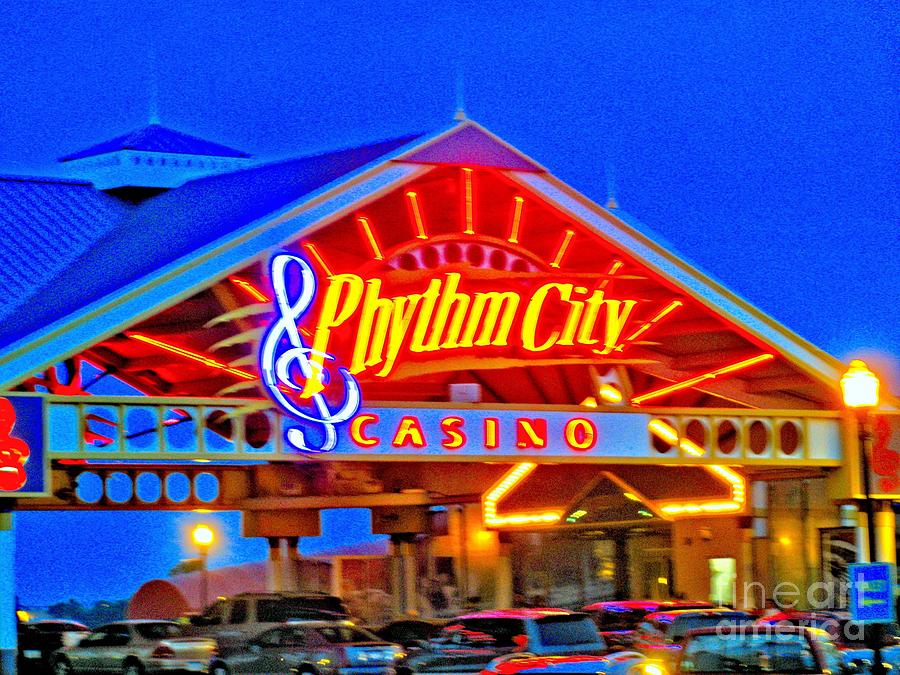 rhythm hotel and casino quad cities