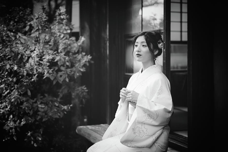 Black And White Photograph - Risa by Nobu Ishijima