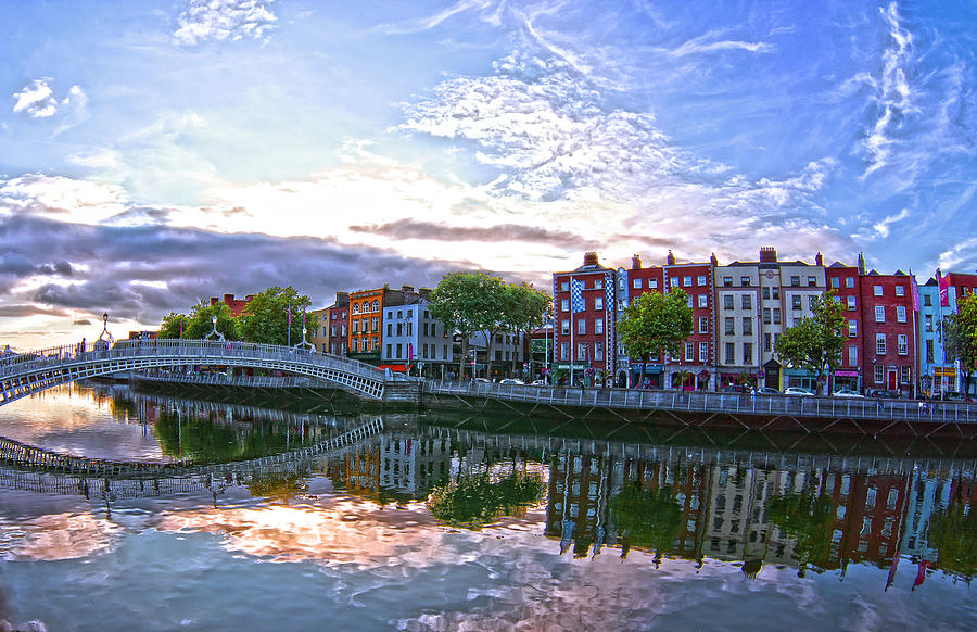 River Liffey  Painting by Alex Art