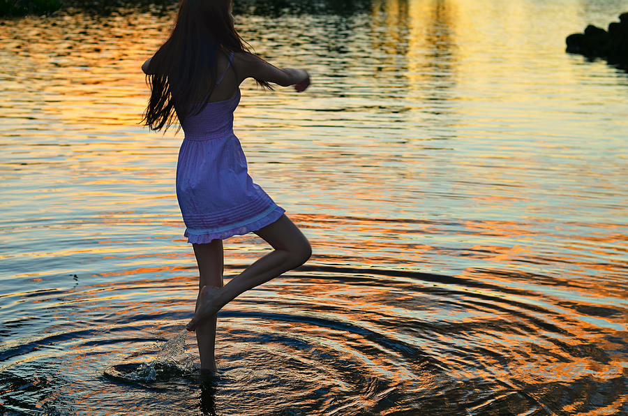 Riverdance Photograph by Laura Fasulo