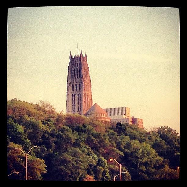 Nature Photograph - Riverside Church Close Up. #nyc by Luis Alberto