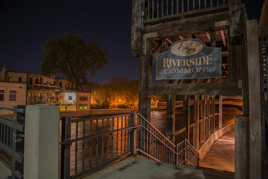 Riverwalk Photograph - Riverside Commons by Shane Mossman Riverwalk Photograph - Riverside Commons by Shane Mossman