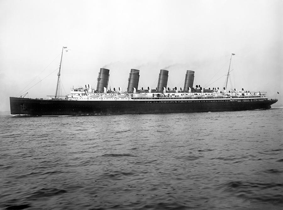 RMS Mauretania Photograph by Science Photo Library - Fine Art America