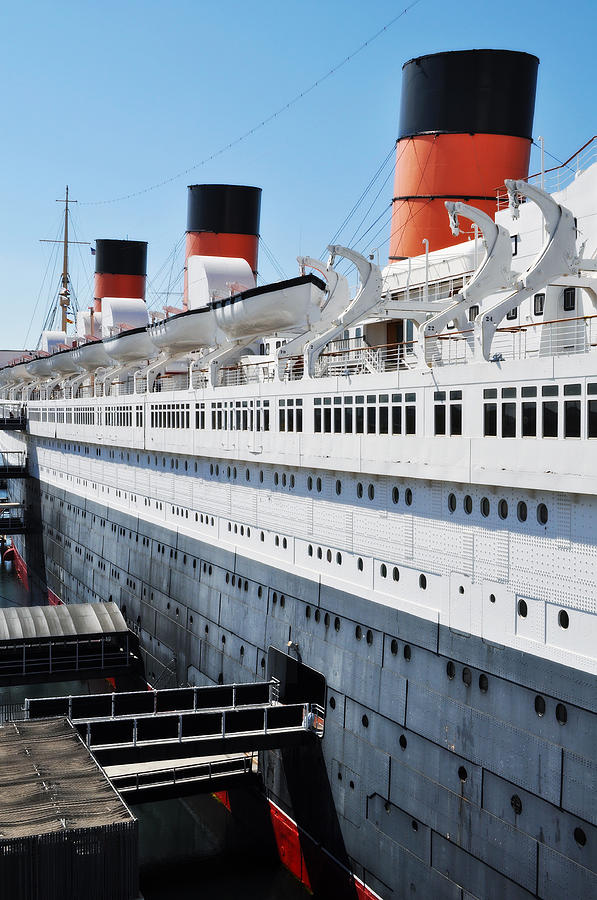 RMS Queen Mary Photograph by Kyle Hanson
