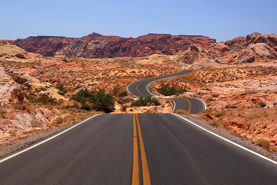 Road through Valley of Fire Photograph by Daniel Woodrum