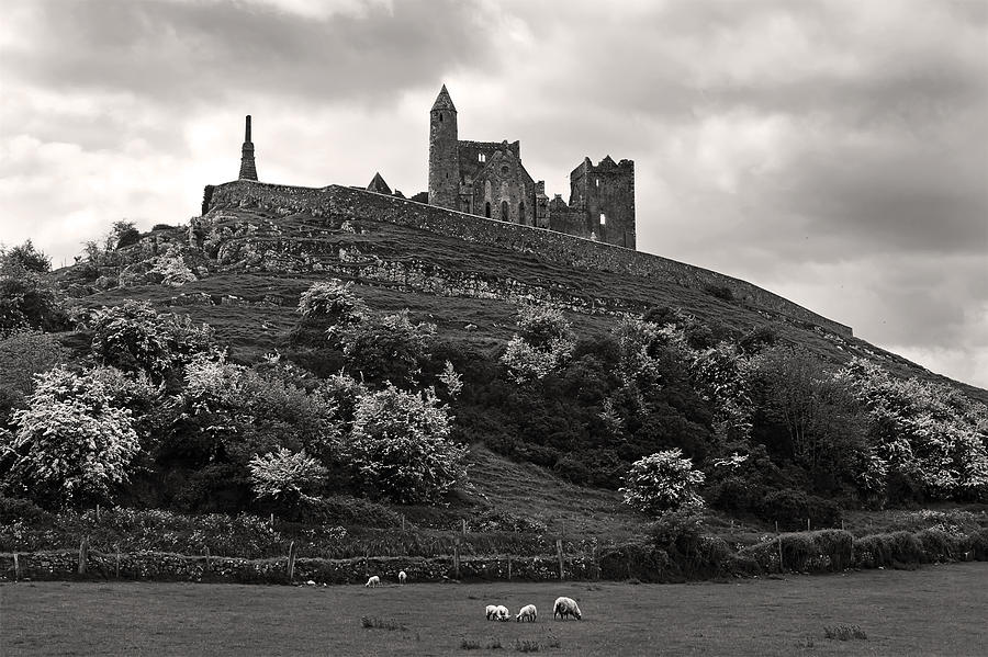 Rock of Cashel Ireland Photograph by Pierre Leclerc Photography