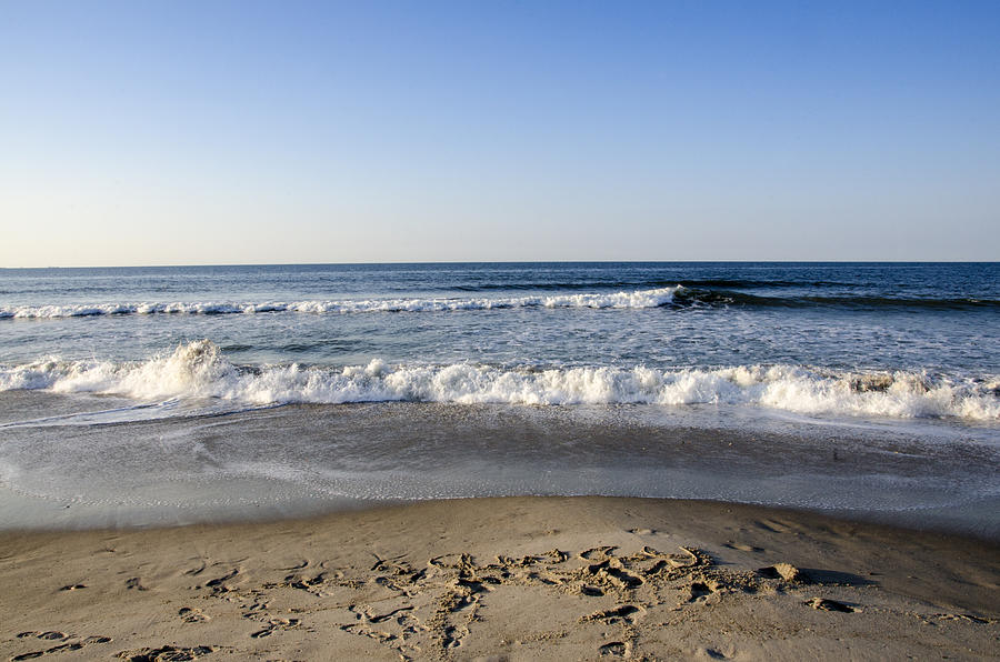 Rockaway Beach Morning Shoreline Photograph by Maureen E Ritter