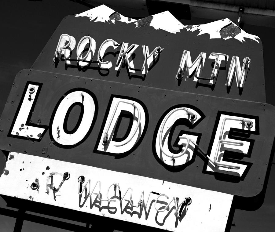 Rocky Mountain Lodge Photograph by Daniel Woodrum