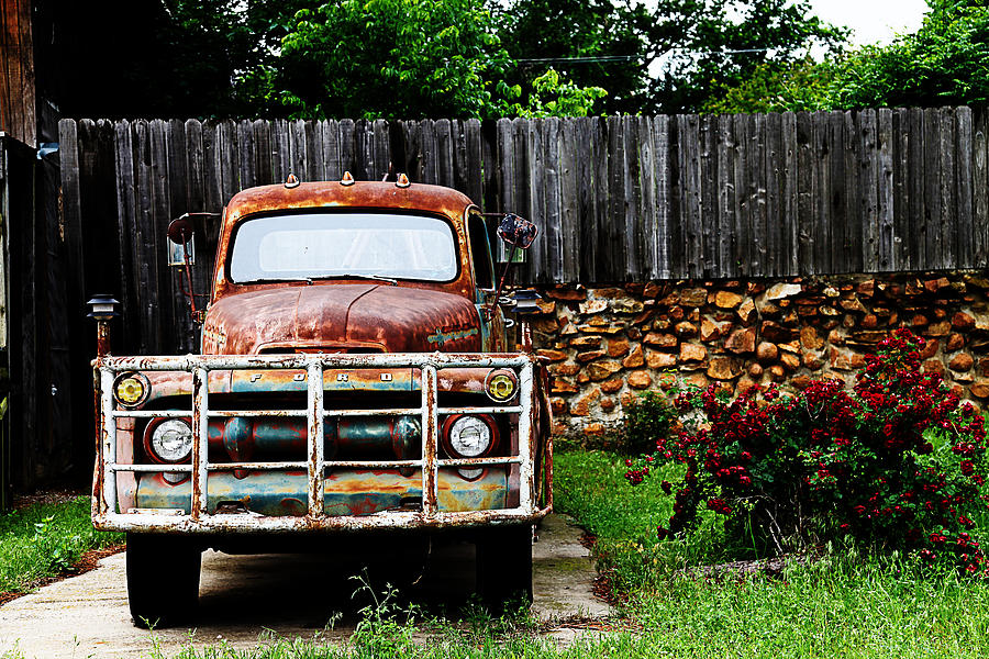 Rocky Cobblestone Truck Photograph by Toni Hopper
