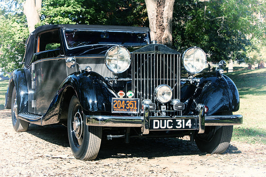 Rolling in Style 36 Rolls Royce Photograph by Alan Raasch