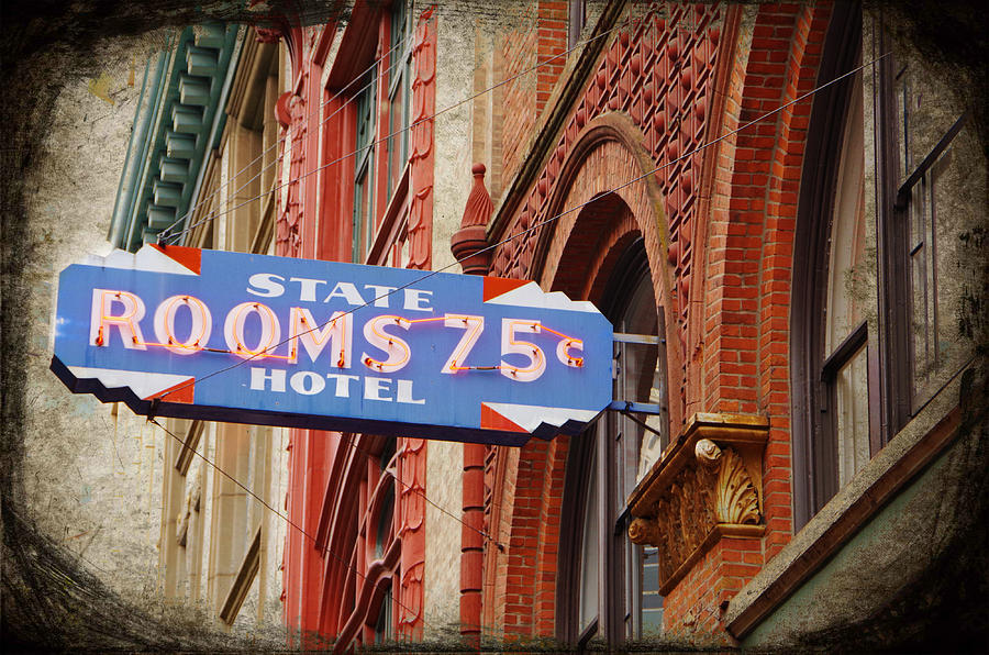Rooms 75 Cents Photograph by Marilyn Wilson