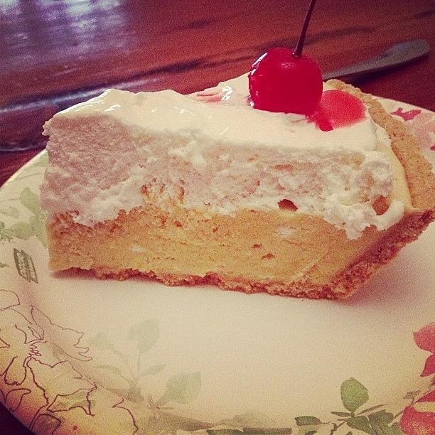 Root Beer Float Pie!! Photograph by Dawn Turner