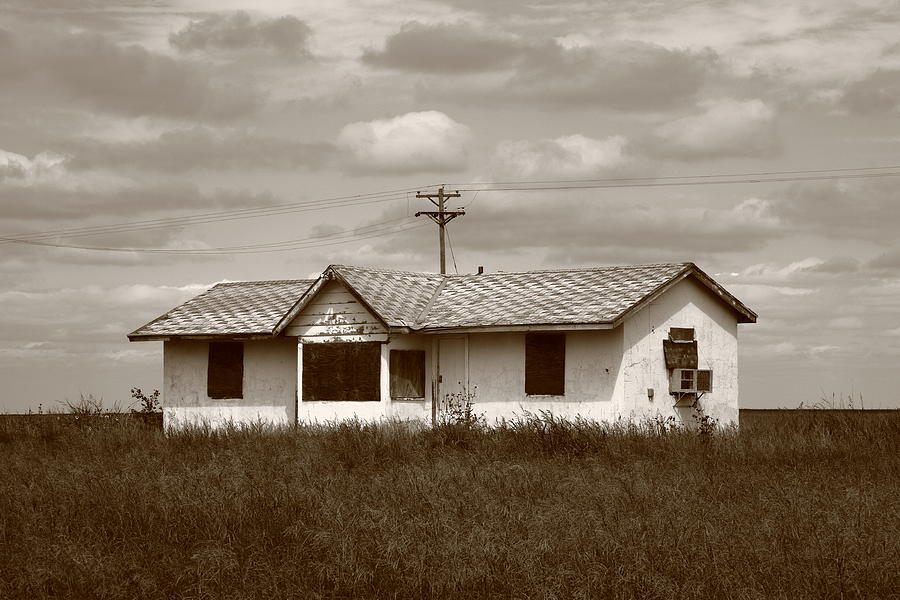 Route 66 - Abandoned Farm House 2008 Sepia Photograph by Frank Romeo
