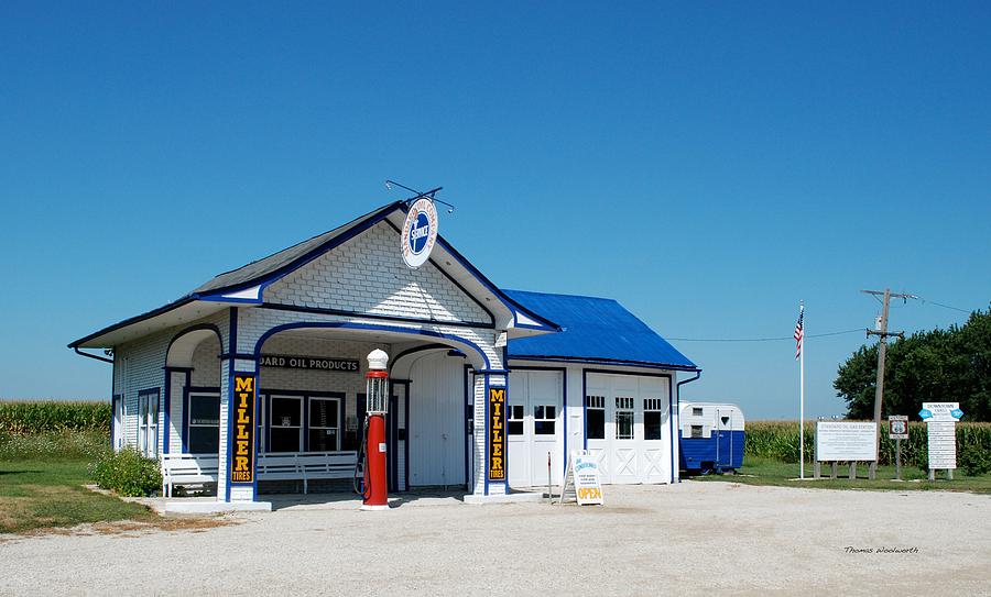 Route 66 Odell IL Gas Station 02 Photograph by Thomas Woolworth