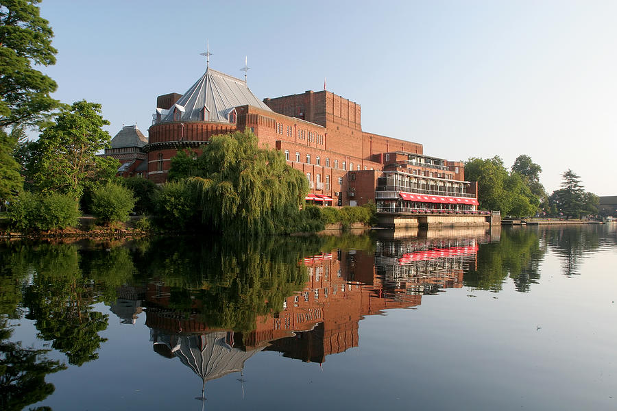 Royal Shakespeare Theatre, Stratford Photograph by Stevegeer