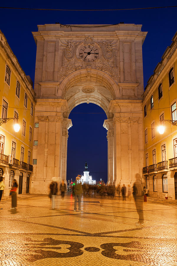 Rua Augusta Arch at Night in Lisbon Photograph by Artur Bogacki - Pixels