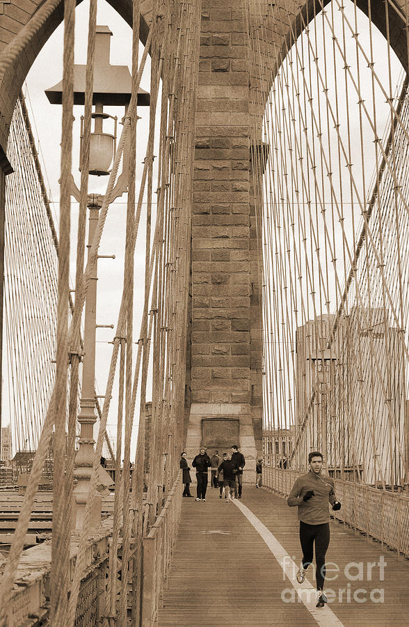 Running on Brooklyn Bridge Photograph by RicardMN Photography