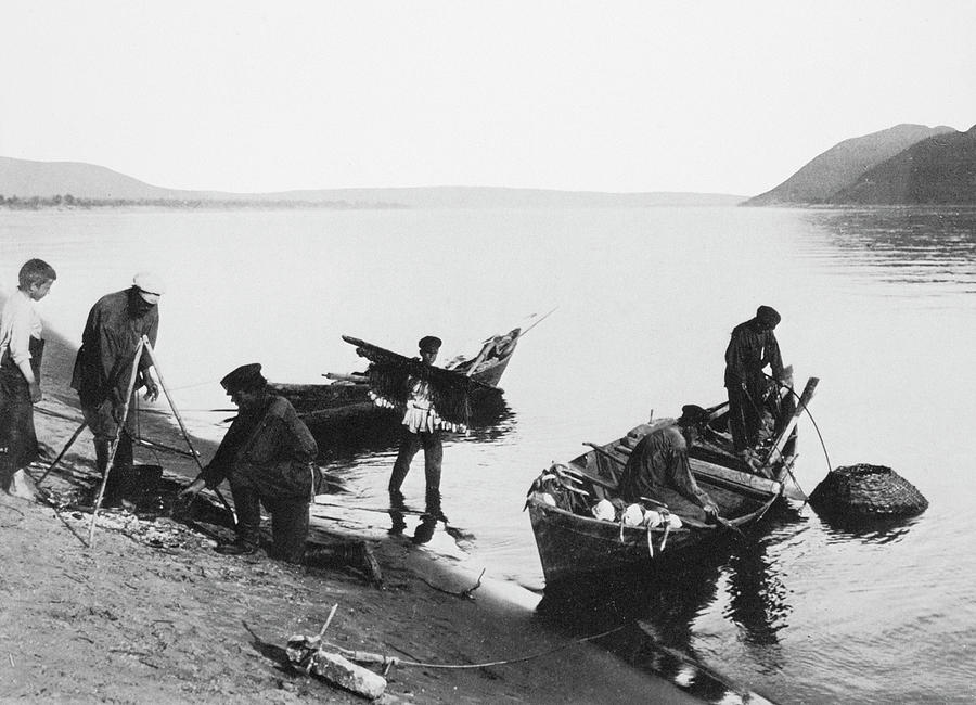 Russia Fishermen, C1900 Photograph by Granger