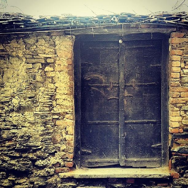 Abstract Photograph - Rust ~
#door #antique #nature #rust by Vinit Jain