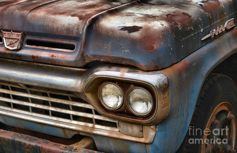 Rusted Ford F-600 Photograph by Adam Jewell