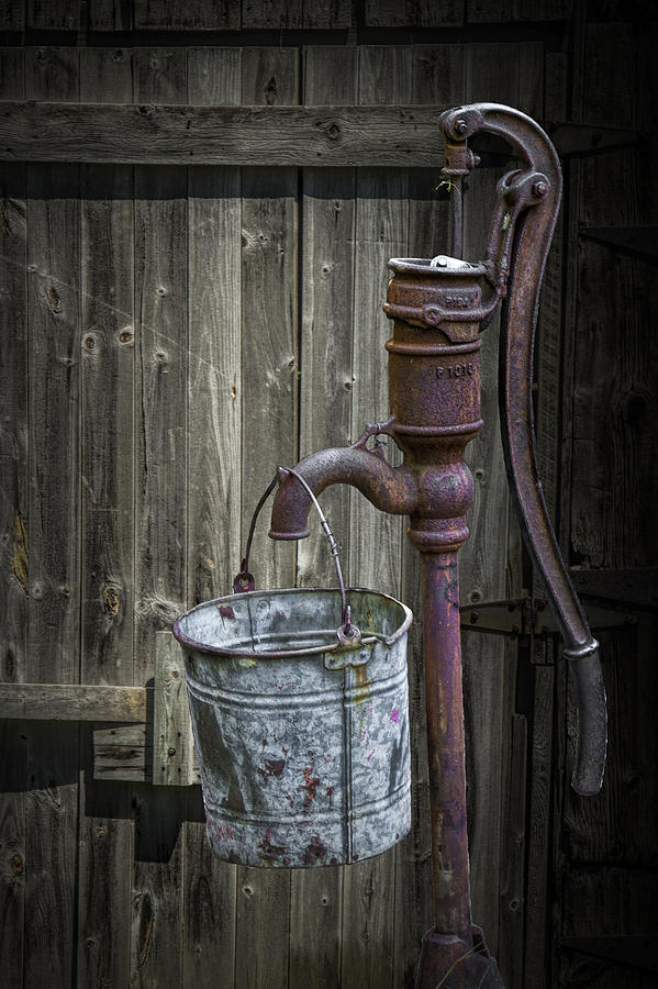 Rusty Hand Water Pump Photograph by Randall Nyhof