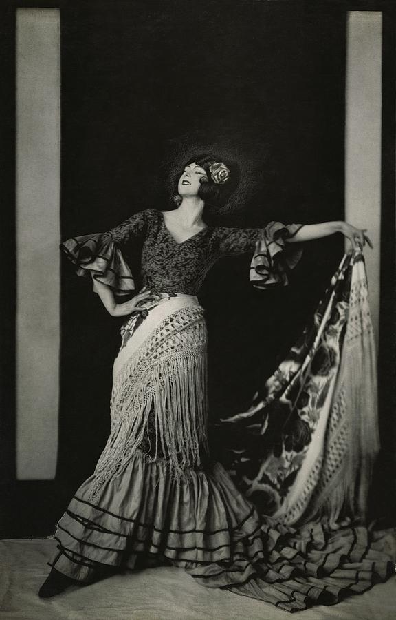 Ruth St. Denis In Costume Photograph by Edward Steichen