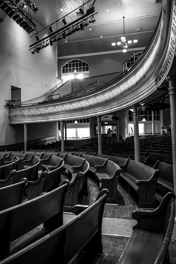 Nashville Photograph - Ryman Auditorium Pews by Glenn DiPaola