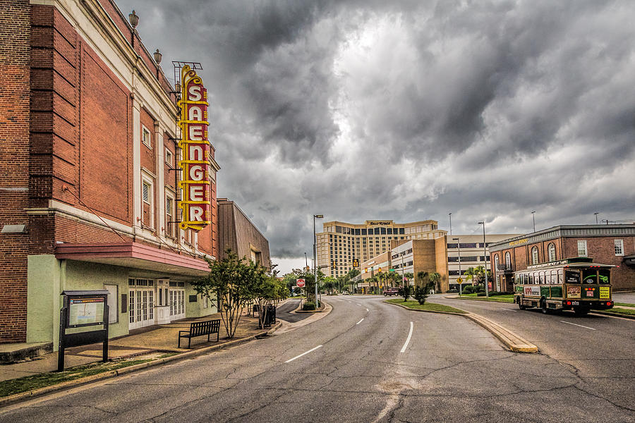 Saenger Theater Photograph by Brian Wright