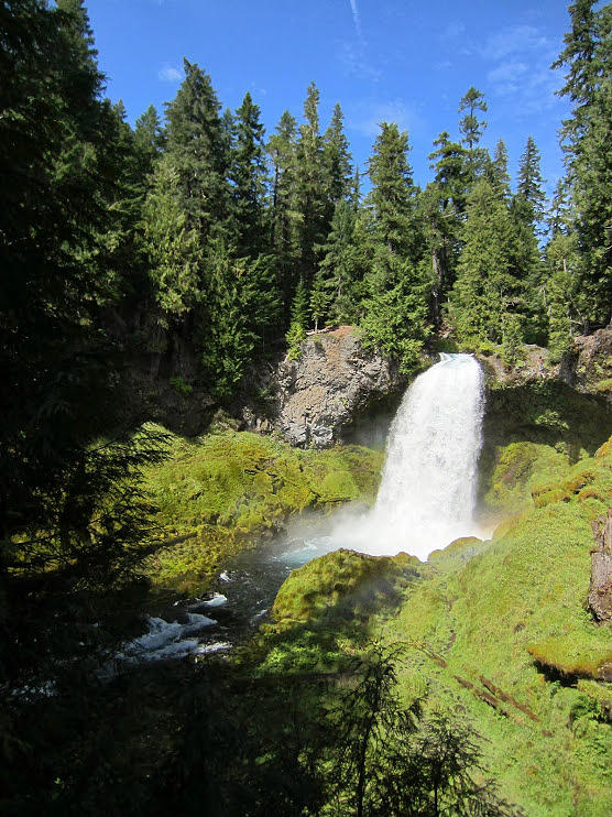 Sahalie Falls Photograph by Amy Venable - Fine Art America