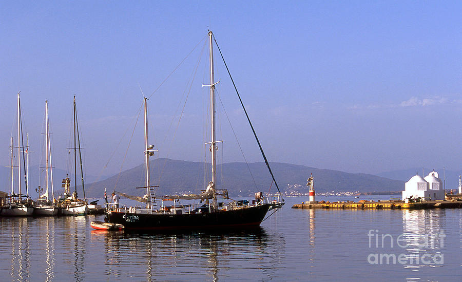 Sailing the Aegean Photograph by Paul Cowan