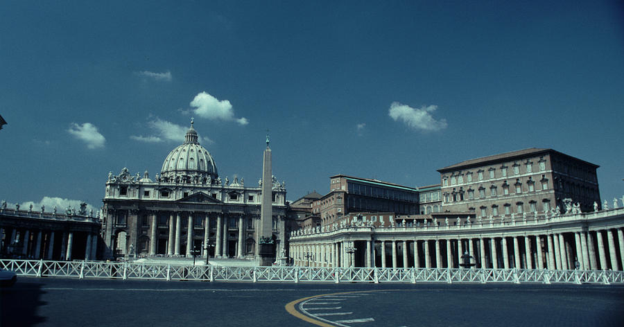 Saint Peters Rome A Wide View Photograph by Tom Wurl