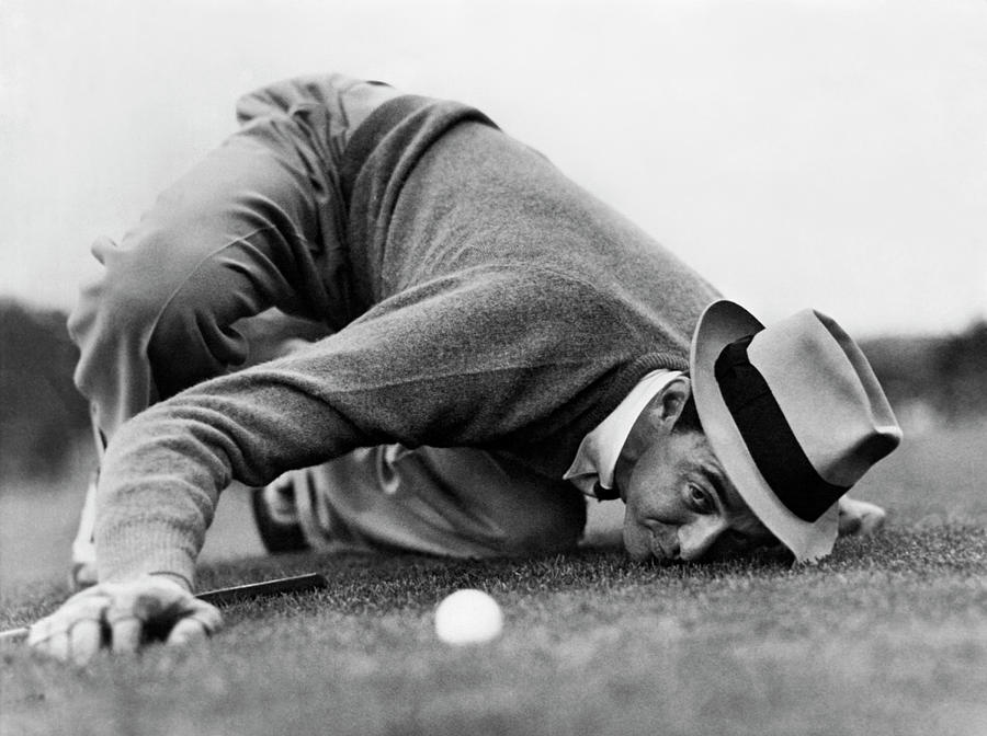 Sam Snead Gets Down Photograph by Underwood Archives