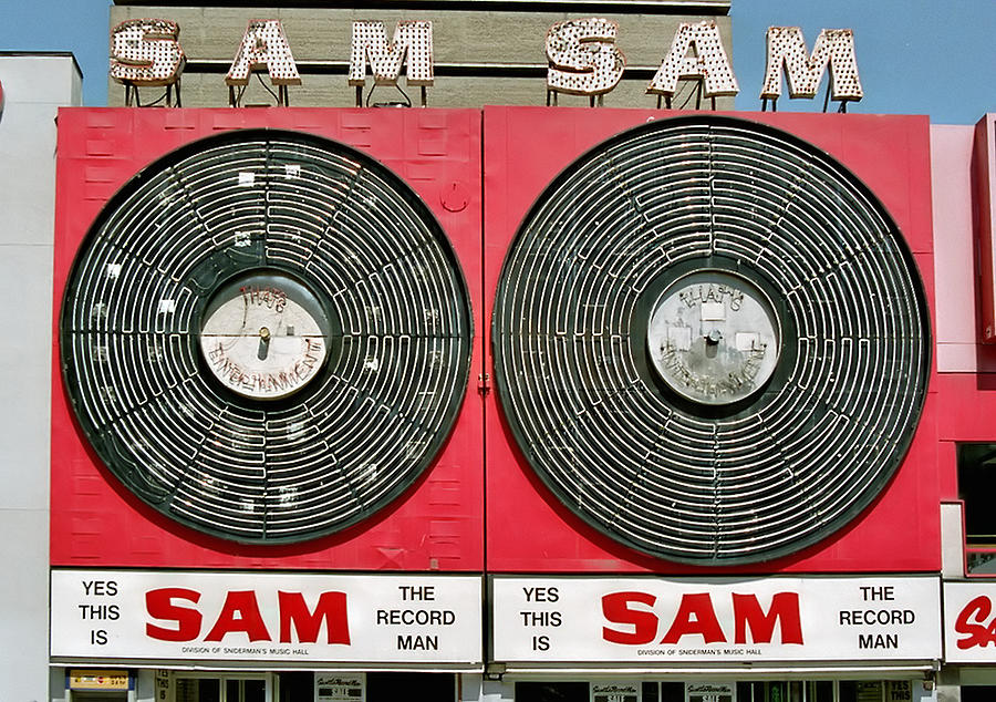 Sam The Record Man Photograph by Andrew Fare