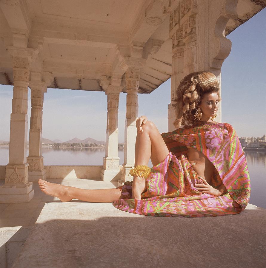 Samantha Jones Wearing A Bare-midriff Print Photograph by Henry Clarke