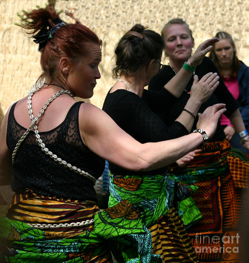 Sambadancers Photograph by Susanne Baumann