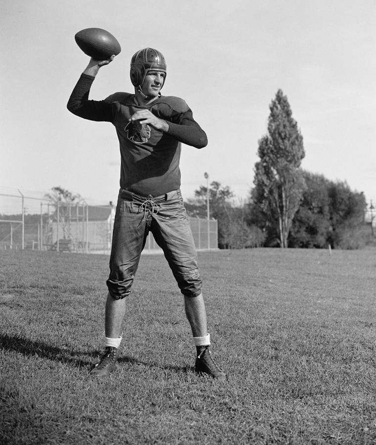 Sammy Baugh In His First Season Photograph by Everett