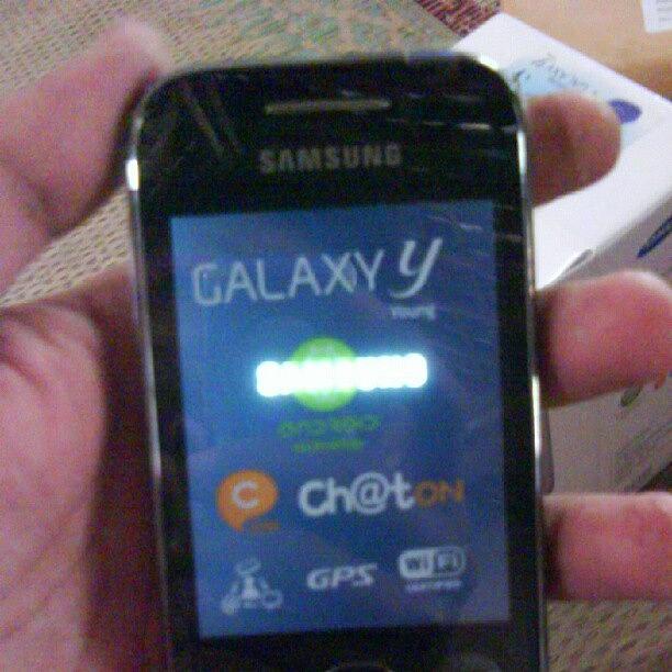 Samsung Galaxy Young Photograph by Memed Cam