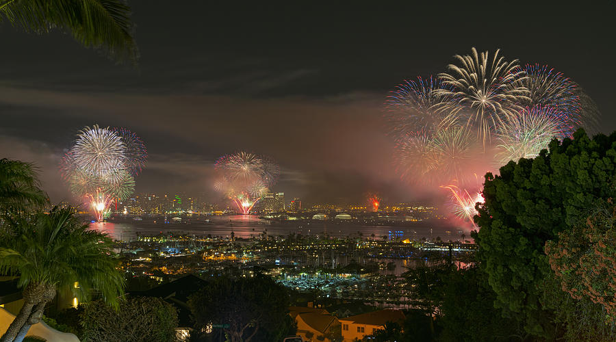 San Diegos 2014 Big Bay Boom July 4th Fireworks Photograph by Mark Whitt