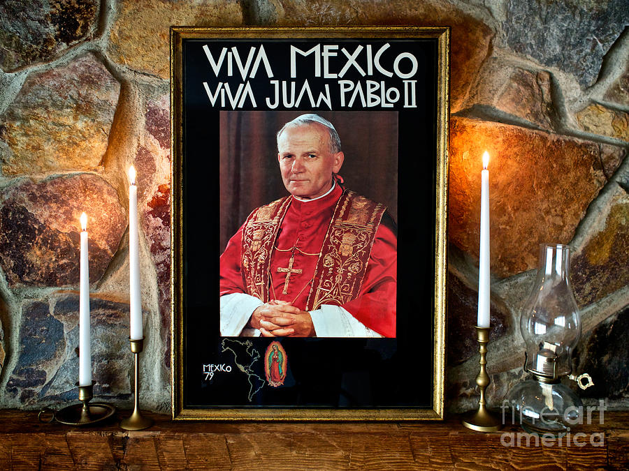 San Juan Pablo II Photograph by Mark Miller